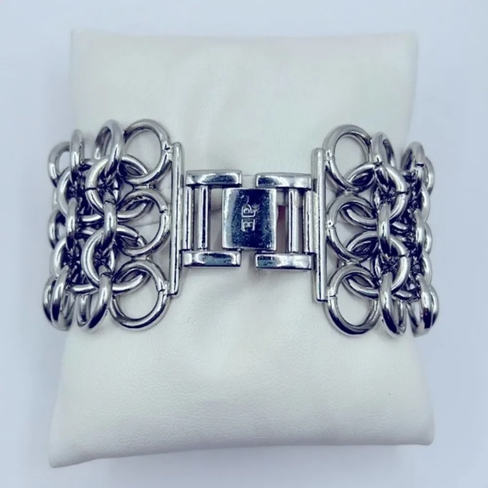 Working! Ladies Denacci Wide Chain Band Easy Read Watch